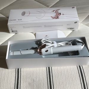 T3 Twirl 360 Curling Iron 1.25”